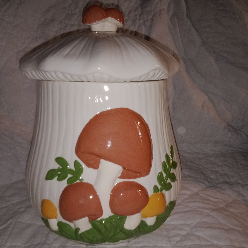 Mid Century Modern Arnel's Pottery Mushroom Cookie Jar Boho Hippie Psychedelic